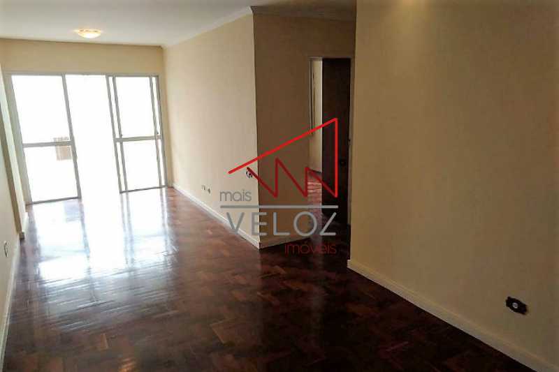 Apartamento à venda com 2 quartos, 64m² - Foto 4