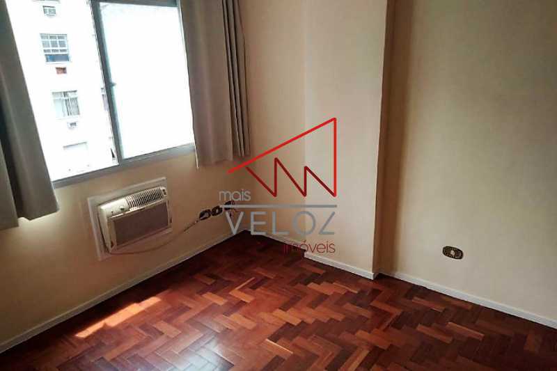 Apartamento à venda com 2 quartos, 64m² - Foto 14