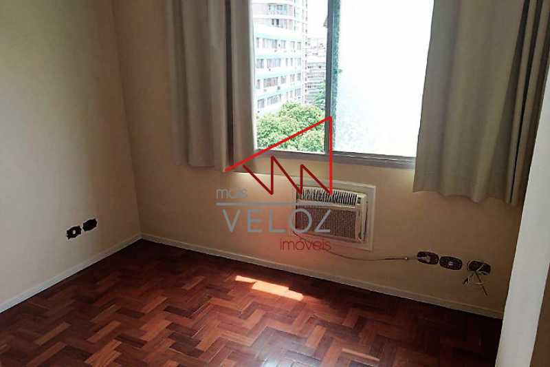 Apartamento à venda com 2 quartos, 64m² - Foto 16