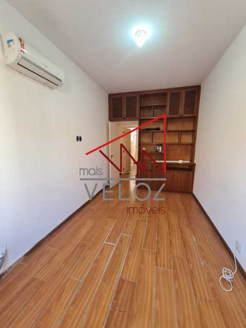 Apartamento à venda com 3 quartos, 108m² - Foto 8