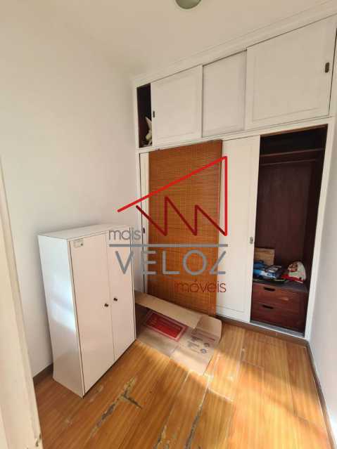 Apartamento à venda com 3 quartos, 108m² - Foto 11