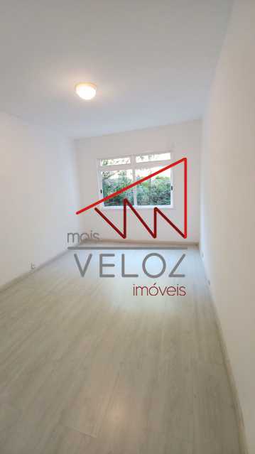 Apartamento à venda com 4 quartos, 300m² - Foto 17