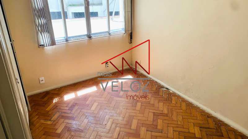 Apartamento à venda com 3 quartos, 175m² - Foto 8