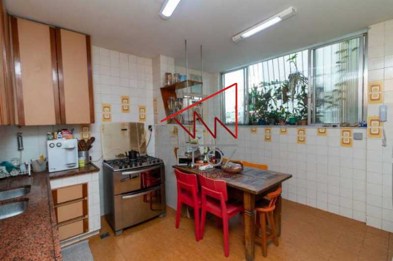 Apartamento à venda com 4 quartos, 140m² - Foto 26