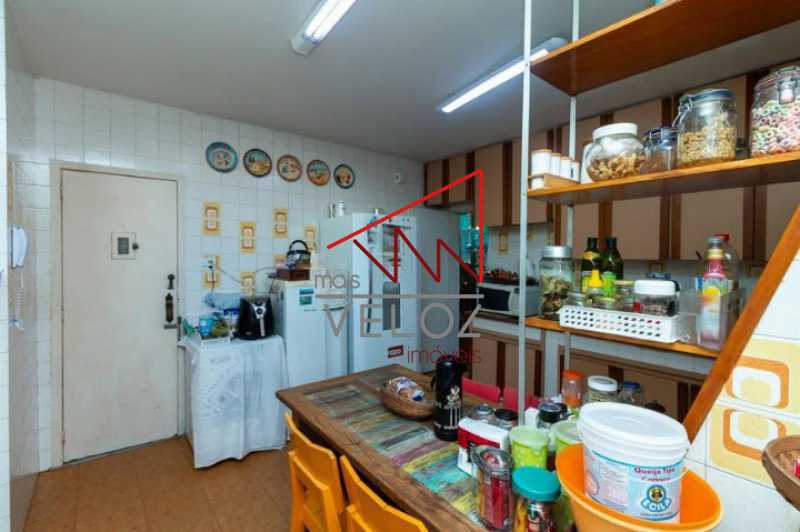 Apartamento à venda com 4 quartos, 140m² - Foto 28