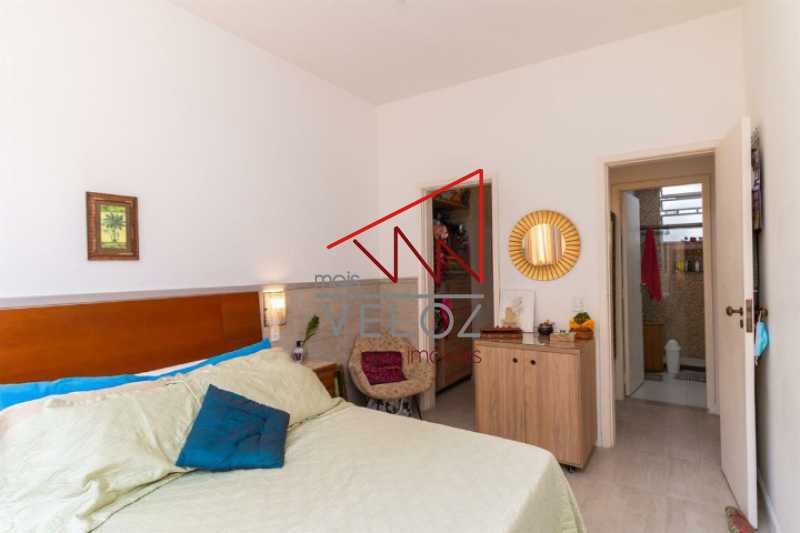 Apartamento à venda com 4 quartos, 140m² - Foto 9