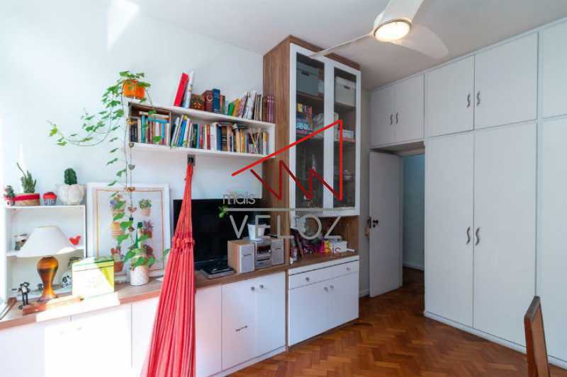 Apartamento à venda com 4 quartos, 140m² - Foto 14