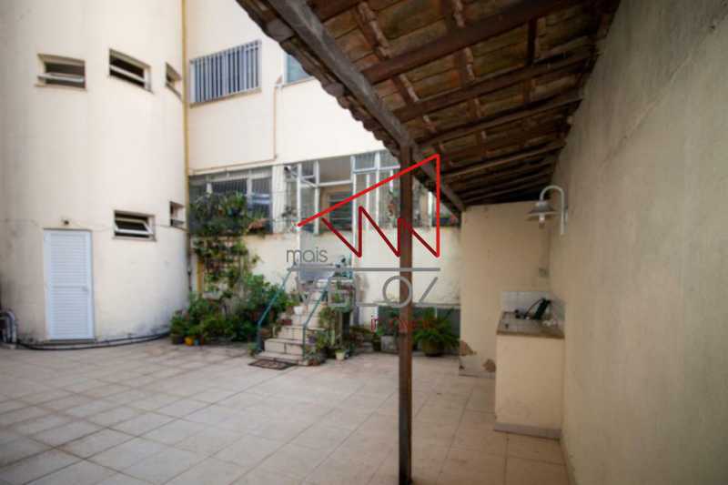 Apartamento à venda com 4 quartos, 140m² - Foto 24