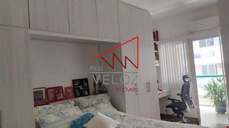 Apartamento à venda com 2 quartos, 76m² - Foto 9