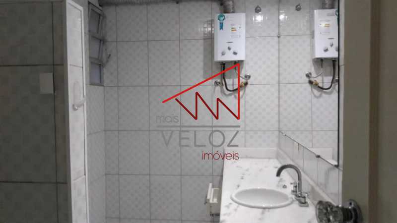 Apartamento à venda com 3 quartos, 135m² - Foto 9