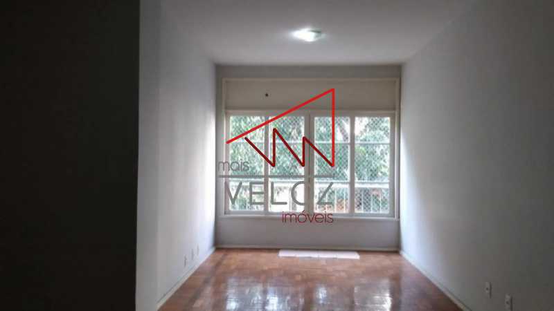 Apartamento à venda com 3 quartos, 135m² - Foto 14