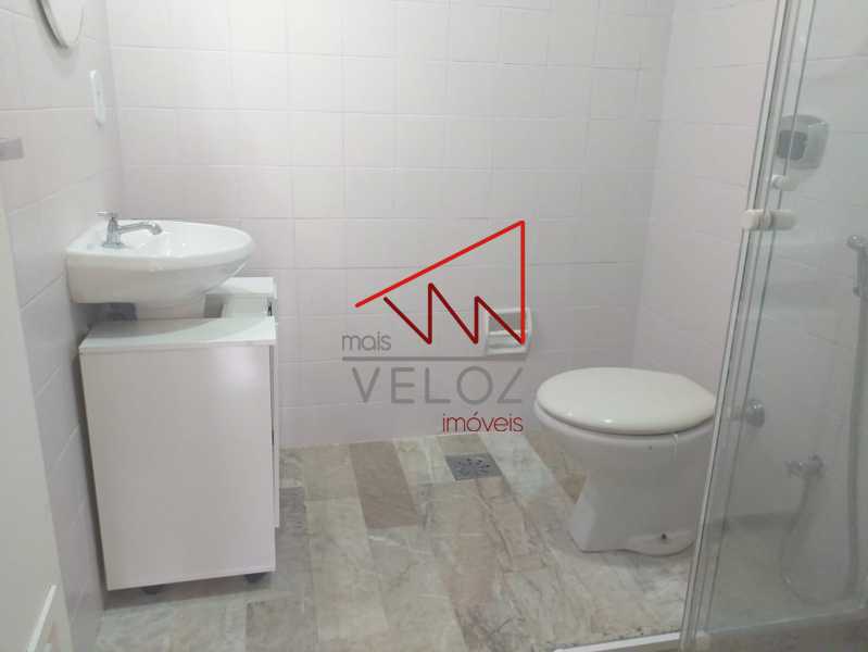 Apartamento à venda com 1 quarto, 60m² - Foto 10