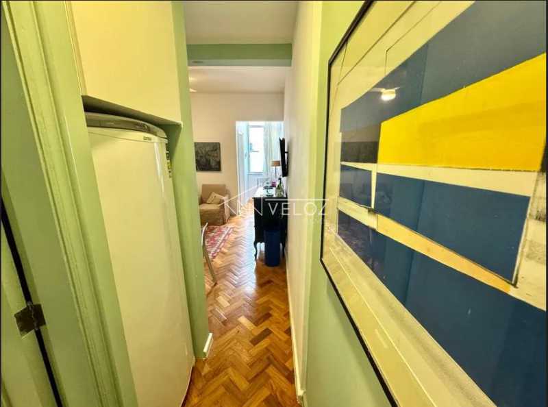 Apartamento à venda com 1 quarto, 40m² - Foto 4