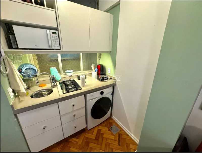 Apartamento à venda com 1 quarto, 40m² - Foto 18