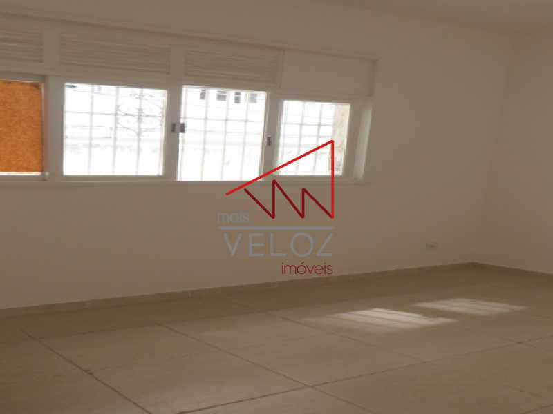 Casa de Vila para alugar com 2 quartos, 65m² - Foto 4