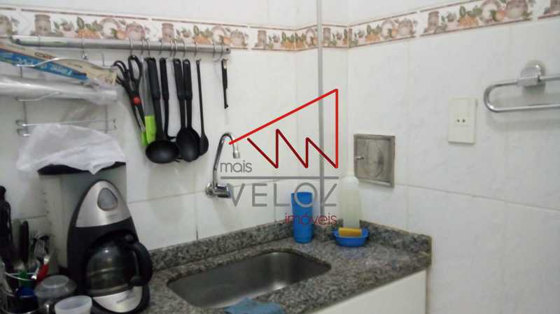 Apartamento à venda com 2 quartos, 42m² - Foto 23