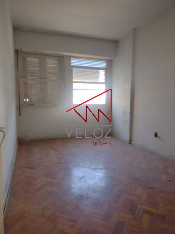 Apartamento à venda com 2 quartos, 83m² - Foto 3