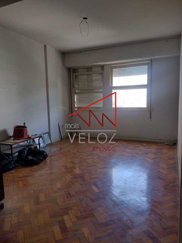 Apartamento à venda com 2 quartos, 83m² - Foto 11