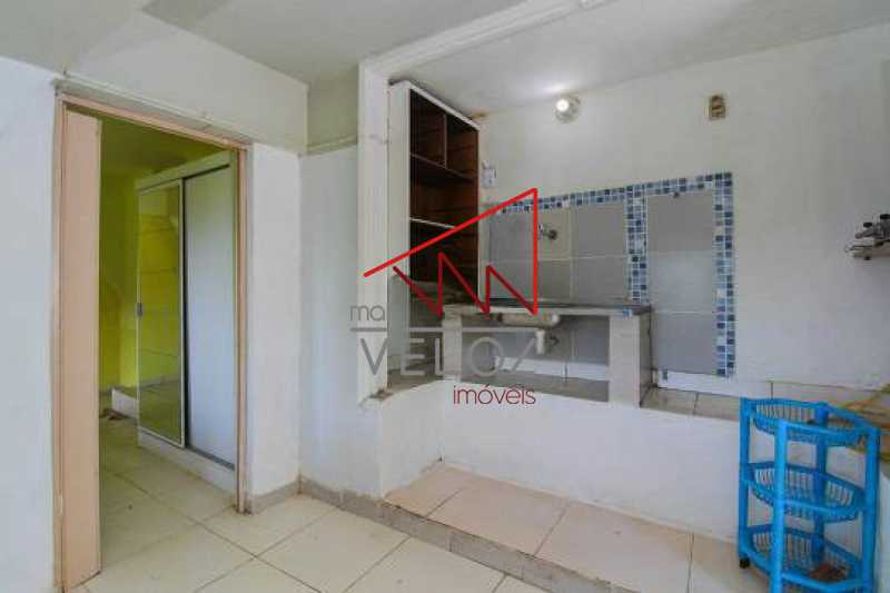 Casa à venda com 5 quartos, 190m² - Foto 15