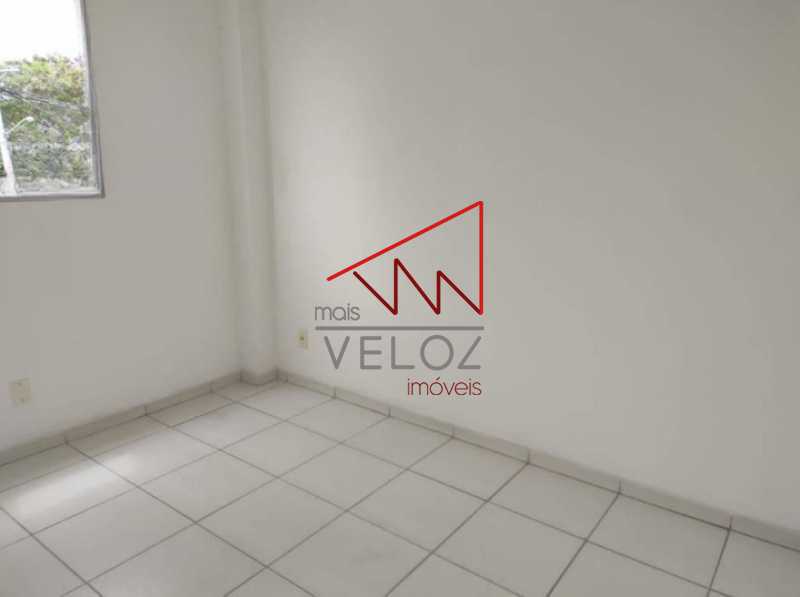 Apartamento à venda com 2 quartos, 45m² - Foto 3