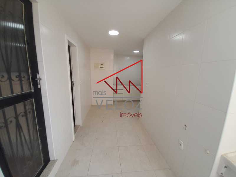 Apartamento à venda com 3 quartos, 95m² - Foto 16