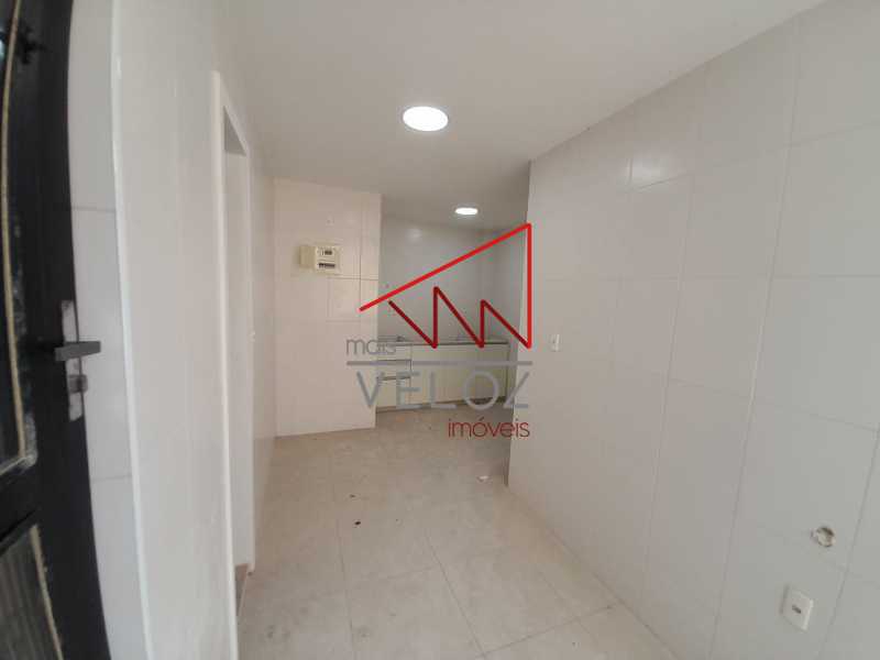 Apartamento à venda com 3 quartos, 95m² - Foto 25