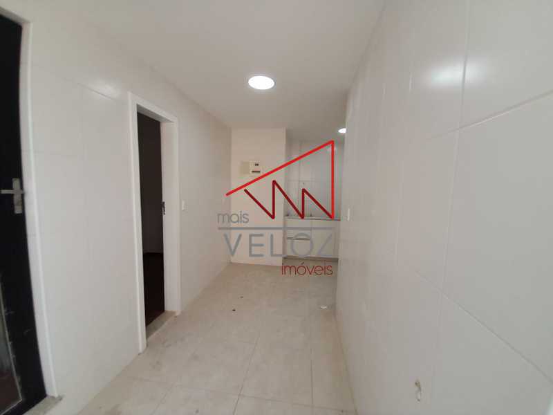 Apartamento à venda com 3 quartos, 95m² - Foto 20