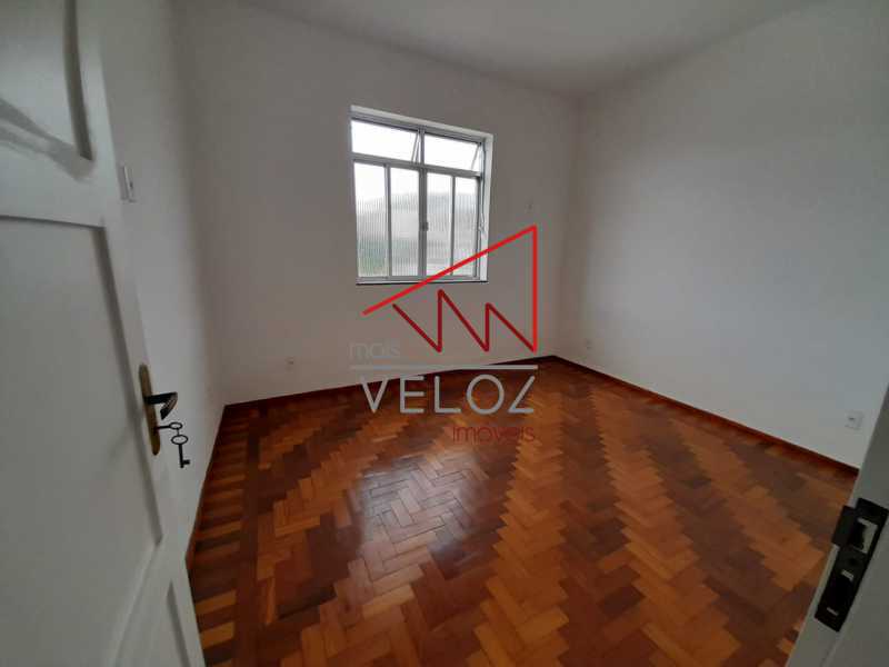 Apartamento à venda com 3 quartos, 95m² - Foto 10