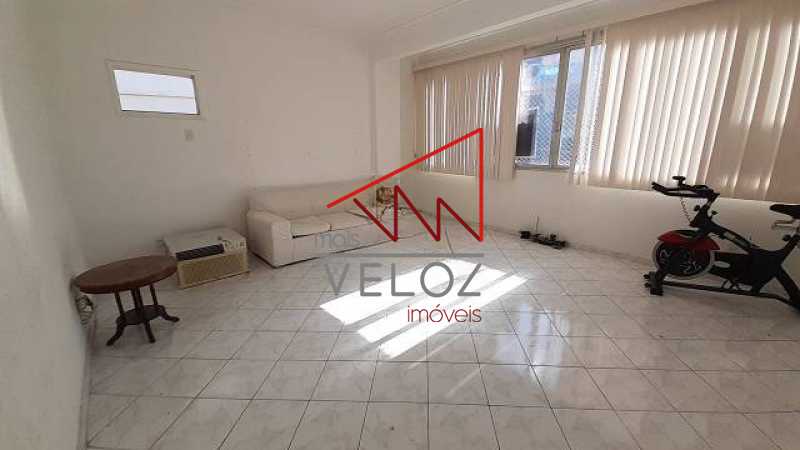 Apartamento à venda com 3 quartos, 81m² - Foto 1