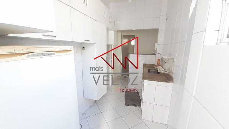 Apartamento à venda com 3 quartos, 81m² - Foto 12