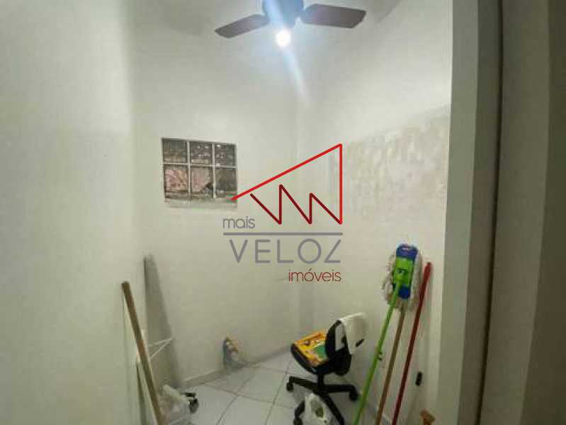 Apartamento à venda com 3 quartos, 81m² - Foto 17