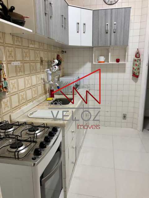 Apartamento à venda com 2 quartos, 85m² - Foto 18