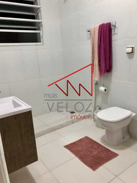 Apartamento à venda com 2 quartos, 85m² - Foto 25