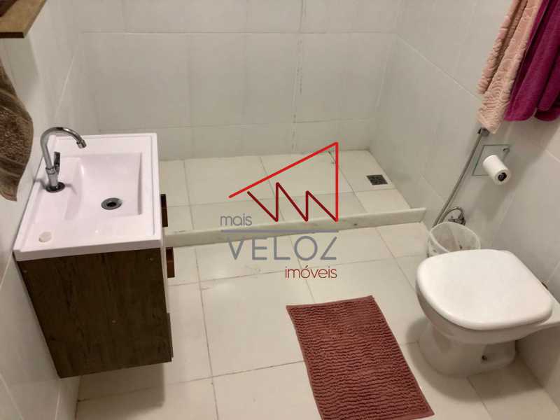 Apartamento à venda com 2 quartos, 85m² - Foto 27