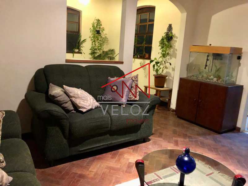 Apartamento à venda com 2 quartos, 85m² - Foto 10