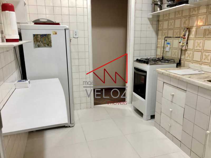 Apartamento à venda com 2 quartos, 85m² - Foto 24