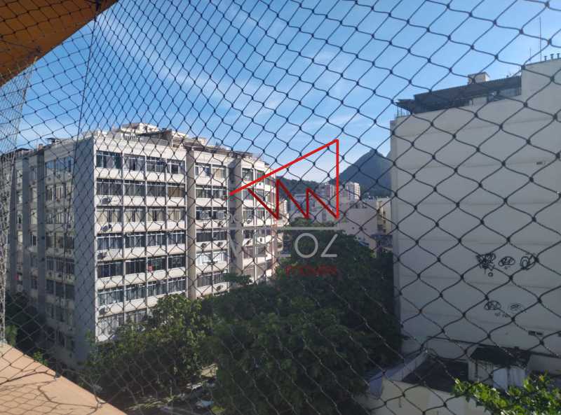 Apartamento à venda com 3 quartos, 97m² - Foto 1