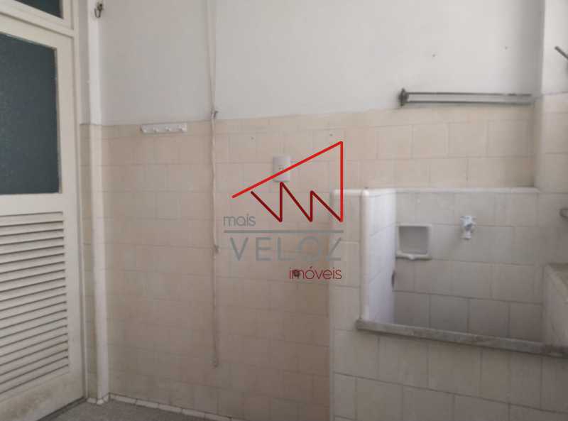 Apartamento à venda com 3 quartos, 97m² - Foto 20