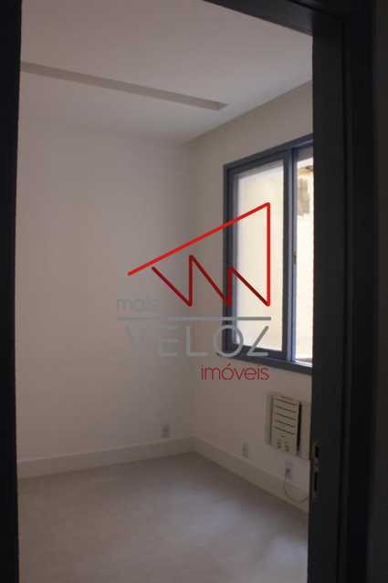 Apartamento à venda com 1 quarto, 40m² - Foto 16