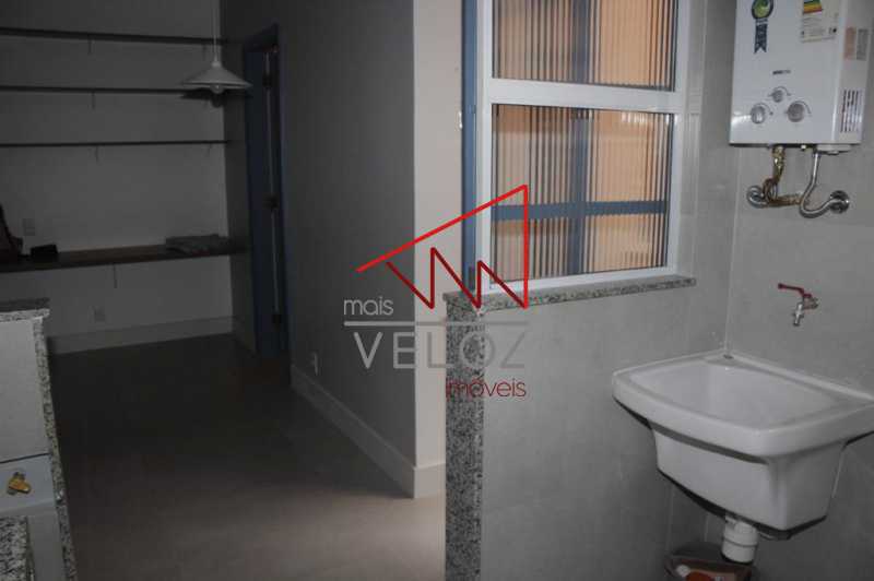 Apartamento à venda com 1 quarto, 40m² - Foto 24