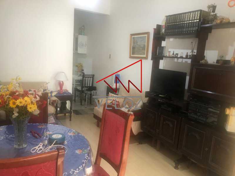 Apartamento à venda com 1 quarto, 50m² - Foto 4