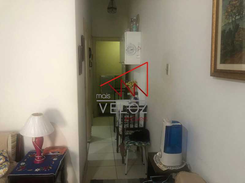 Apartamento à venda com 1 quarto, 50m² - Foto 17