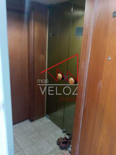 Apartamento à venda com 1 quarto, 34m² - Foto 6