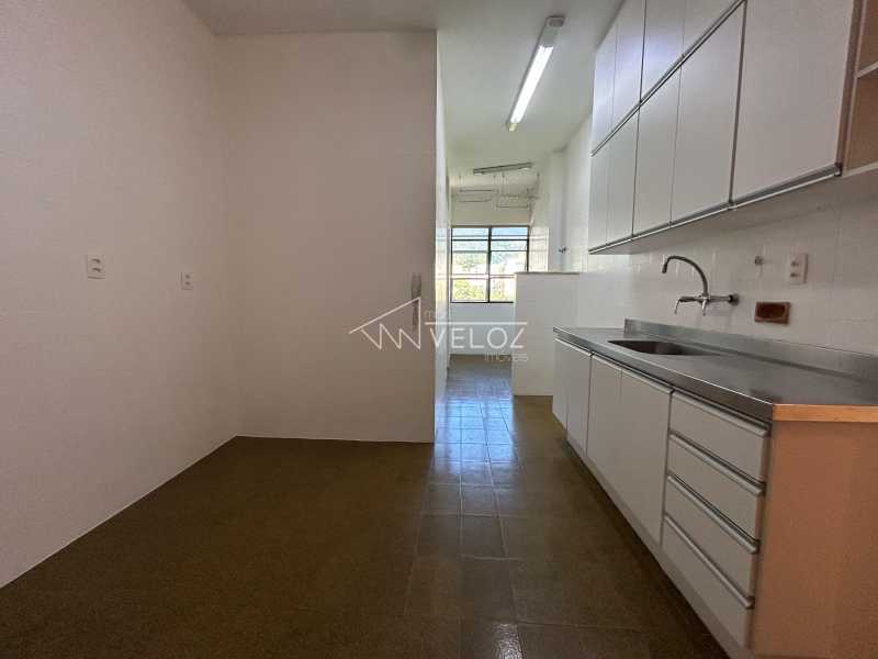 Apartamento à venda com 3 quartos, 127m² - Foto 26