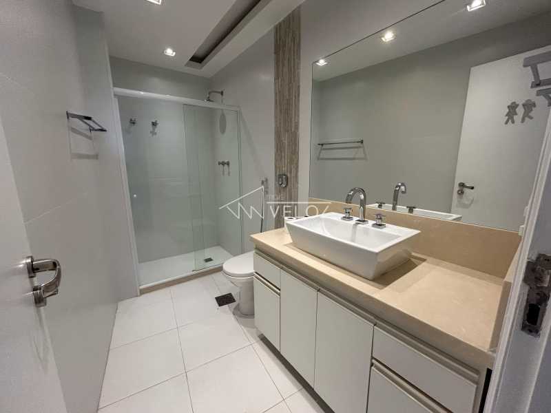 Apartamento à venda com 3 quartos, 127m² - Foto 13