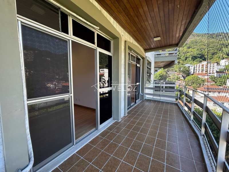 Apartamento à venda com 3 quartos, 127m² - Foto 8