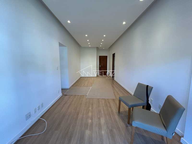 Apartamento à venda com 3 quartos, 127m² - Foto 4