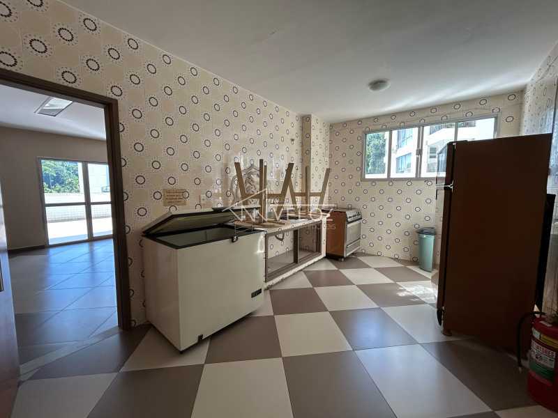 Apartamento à venda com 3 quartos, 127m² - Foto 41