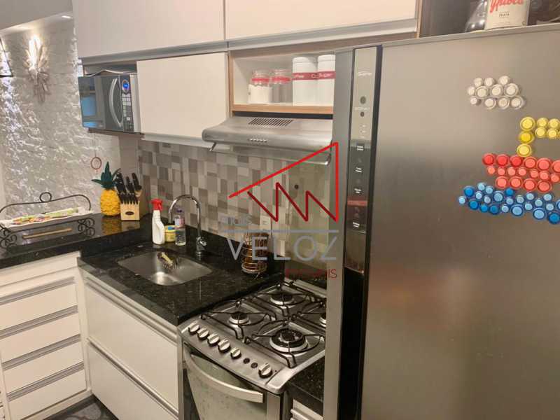 Apartamento à venda com 1 quarto, 50m² - Foto 15