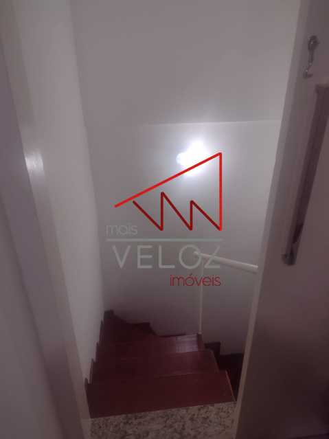 Apartamento à venda com 1 quarto, 56m² - Foto 9